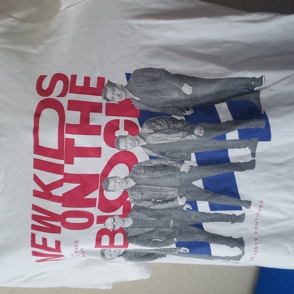 2022 KNOTB The Mixtape Tour Tshirt - Picture 3 of 9